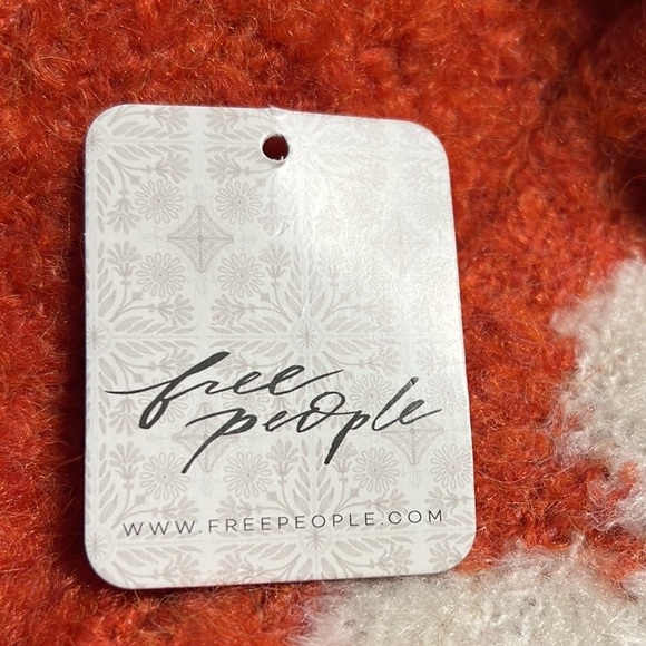 Free People Floral a tote and Scarf - Picture 5 of 16